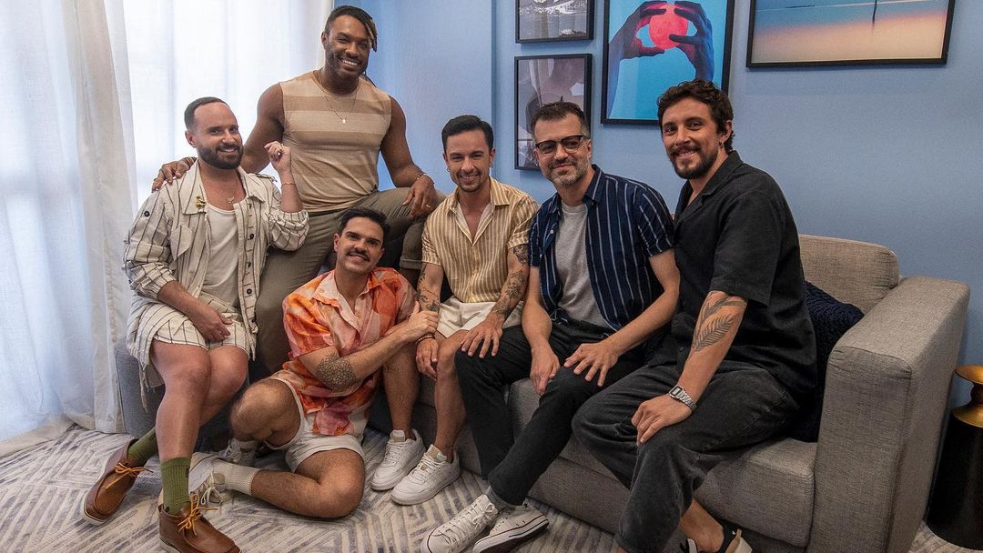 Rafael Stein com os Fabulosos de Queer Eye Brasil